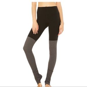 Alo Yoga High Waisted Goddess Legging Size Small